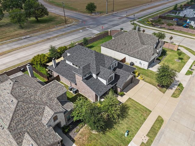 251 Lariat Trail, Waxahachie, TX 75165