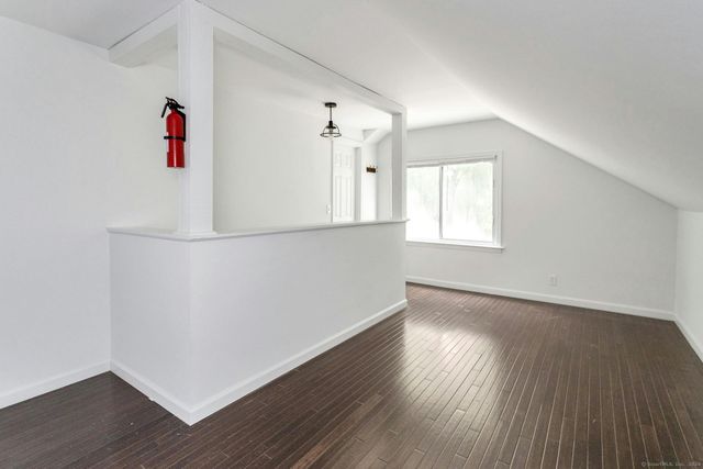 124 Minturn Place, Bridgeport, CT 06606