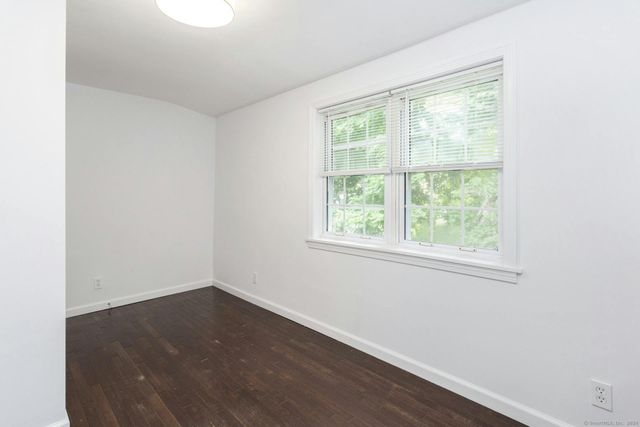 124 Minturn Place, Bridgeport, CT 06606