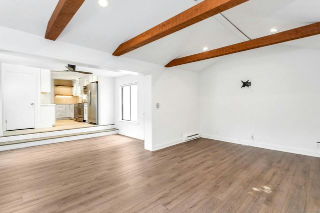 124 Minturn Place, Bridgeport, CT 06606