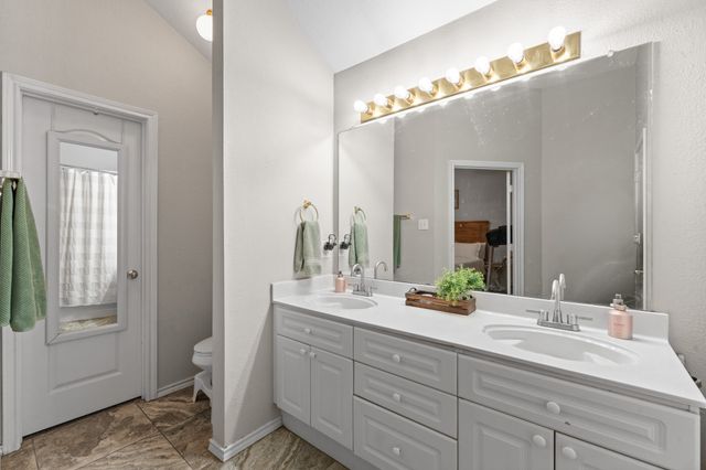 4804 Barberry Drive, Fort Worth, TX 76133