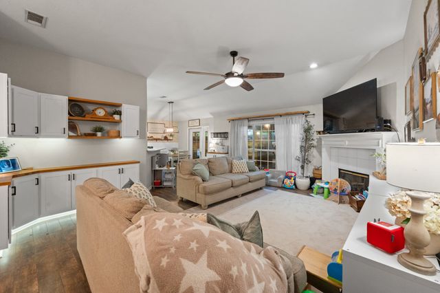 4804 Barberry Drive, Fort Worth, TX 76133