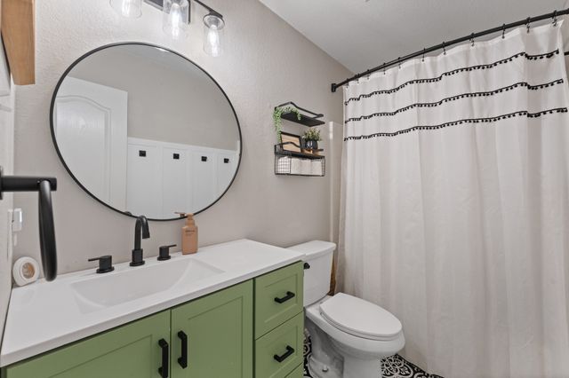 4804 Barberry Drive, Fort Worth, TX 76133