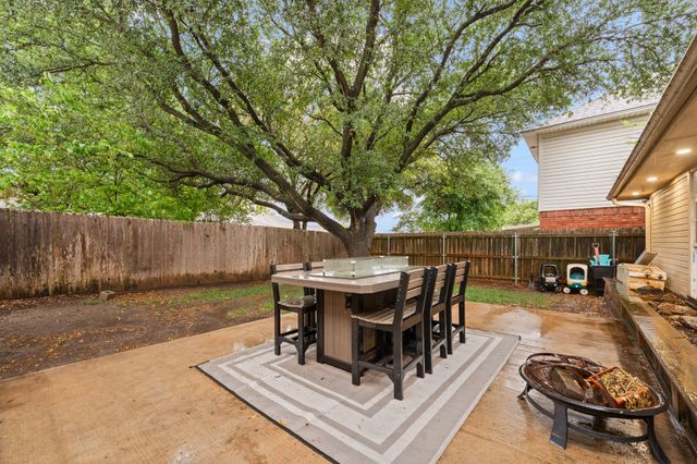 4804 Barberry Drive, Fort Worth, TX 76133