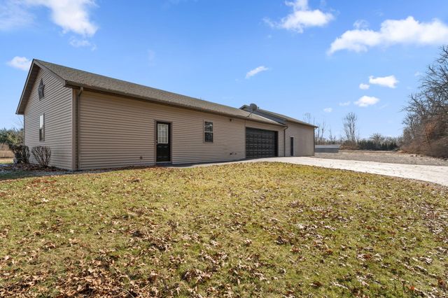 3289 W 1100 N, Wheatfield, IN 46392
