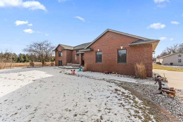 3289 W 1100 N, Wheatfield, IN 46392