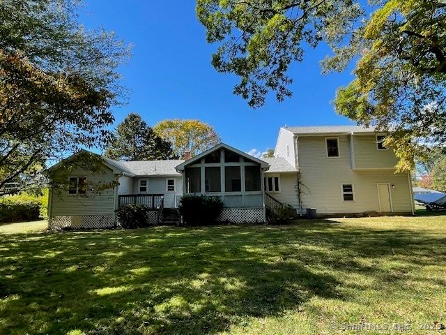 35 Whippoorwill Drive, Milford, CT 06460
