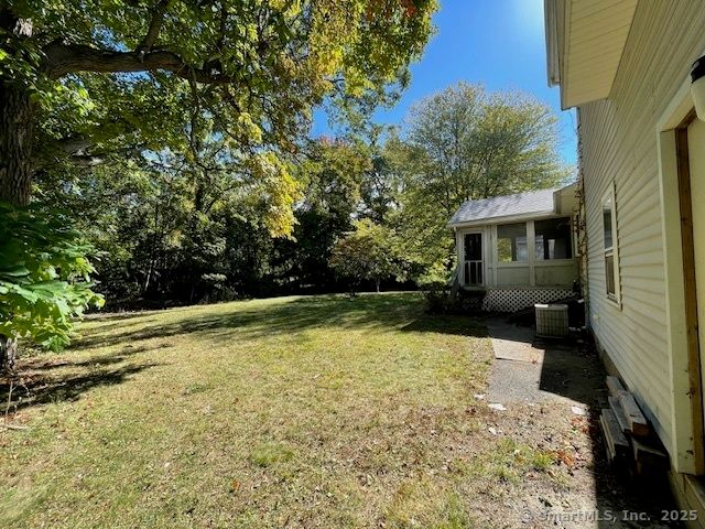35 Whippoorwill Drive, Milford, CT 06460