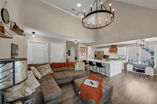 10 A C Drive, Dallas, GA 30132
