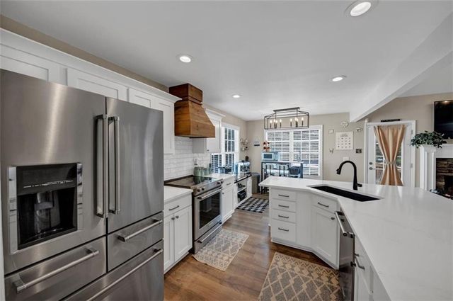 10 A C Drive, Dallas, GA 30132