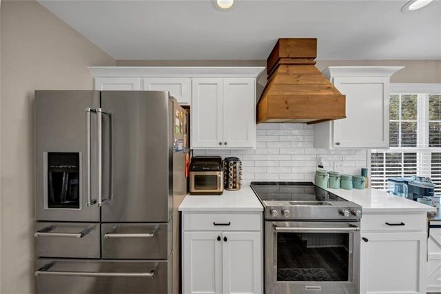 10 A C Drive, Dallas, GA 30132