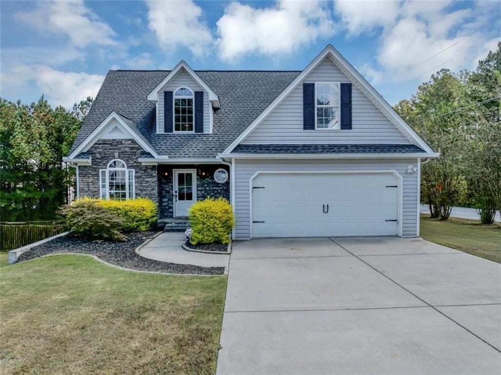 10 A C Drive, Dallas, GA 30132