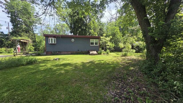 6522 N Middle Street, Westfield, WI 53964