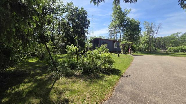 6522 N Middle Street, Westfield, WI 53964