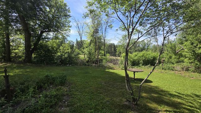 6522 N Middle Street, Westfield, WI 53964