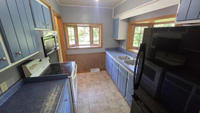 6522 N Middle Street, Westfield, WI 53964