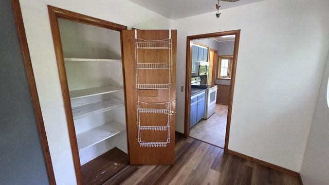6522 N Middle Street, Westfield, WI 53964
