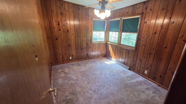 6522 N Middle Street, Westfield, WI 53964