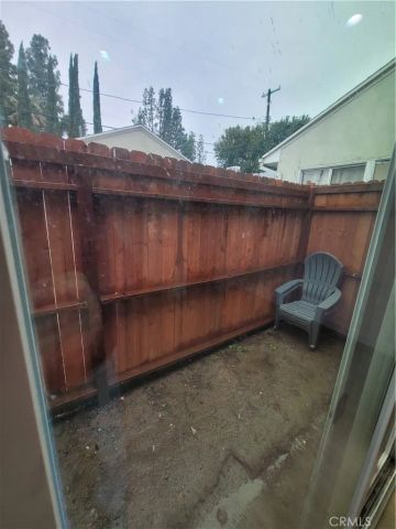 7103 Yarmouth, Reseda, CA 91335