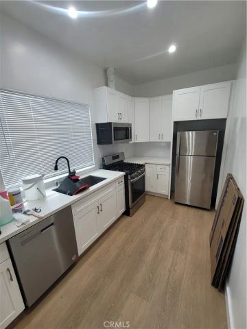 7103 Yarmouth, Reseda, CA 91335