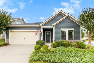 9302 Dufaux Drive, Charlotte, NC 28278