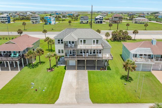 18502 E De Vaca, Galveston, TX 77554