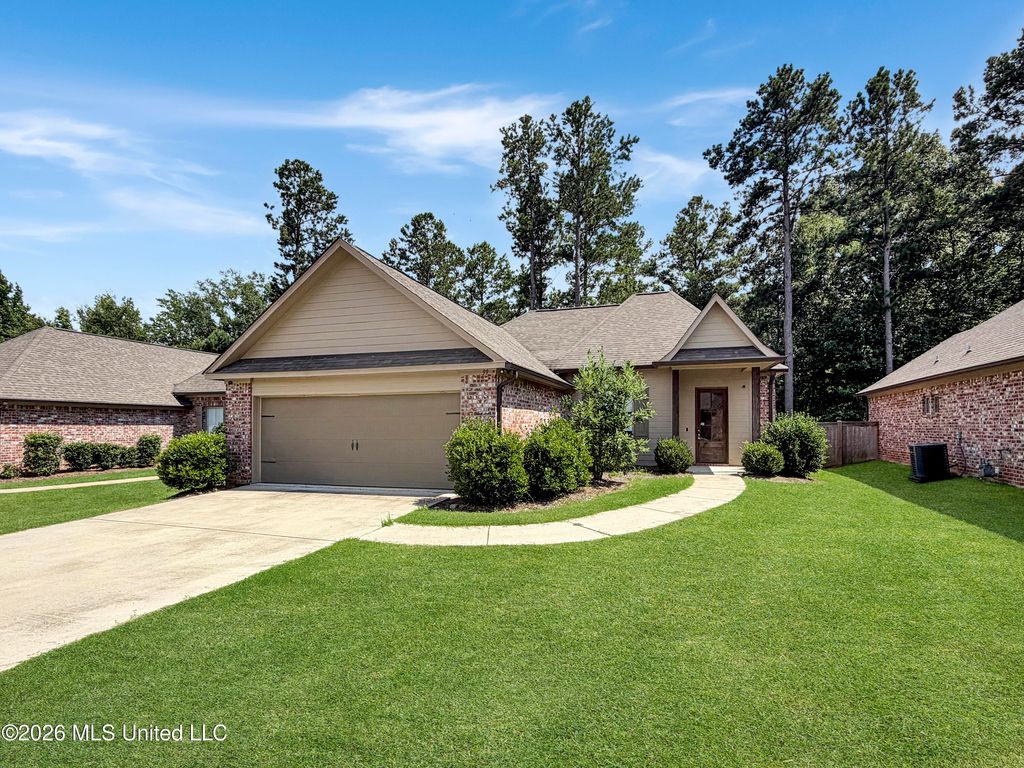 99 Saint Croix Lane, Madison, MS 39110