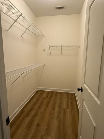 823 S Douglas Ave, Nashville, TN 37204