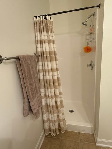 823 S Douglas Ave, Nashville, TN 37204