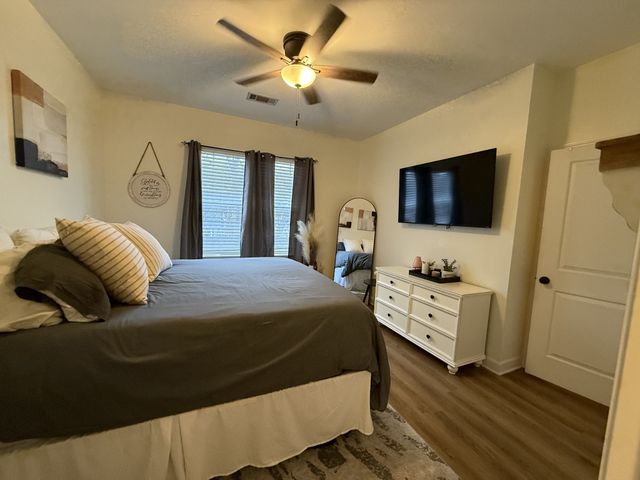 823 S Douglas Ave, Nashville, TN 37204