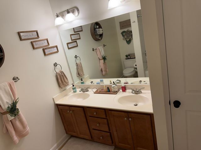 823 S Douglas Ave, Nashville, TN 37204