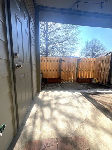 823 S Douglas Ave, Nashville, TN 37204