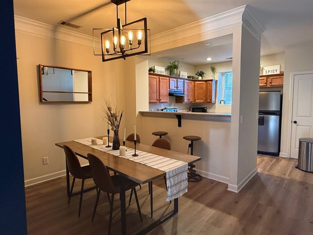 823 S Douglas Ave, Nashville, TN 37204