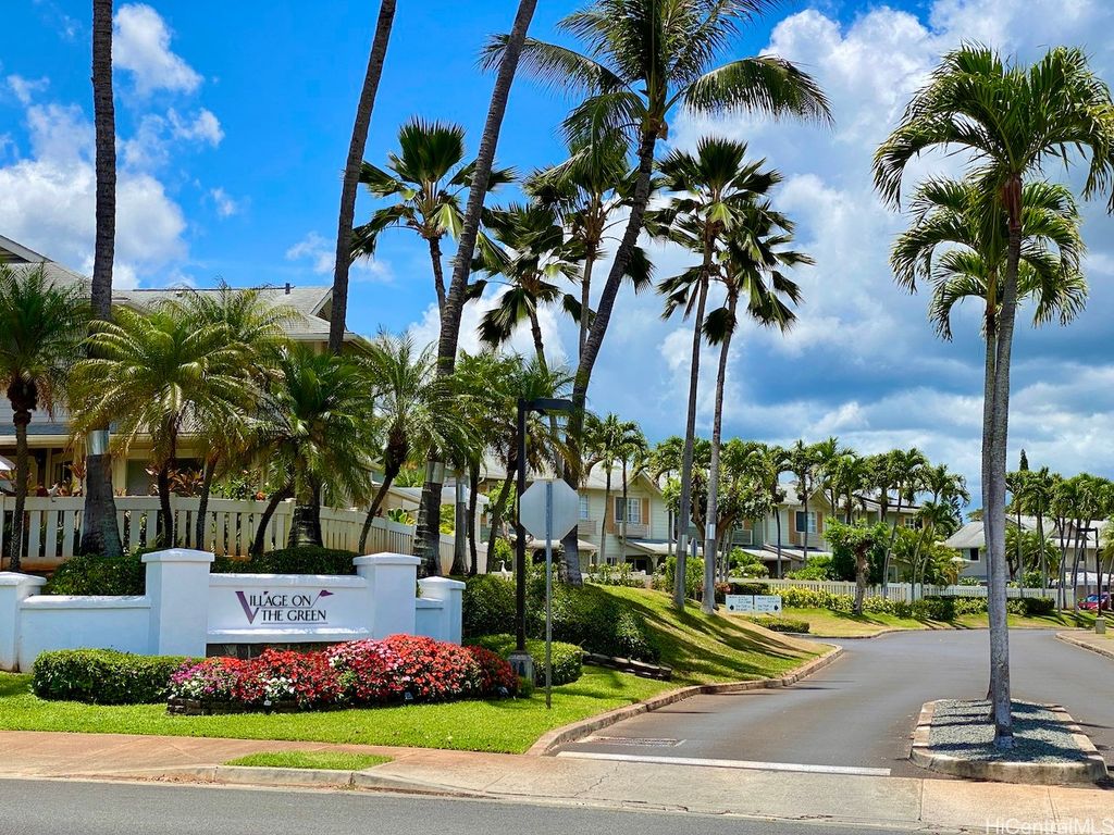 94-718 Lumiauau Street KK101, Waipahu, HI 96797