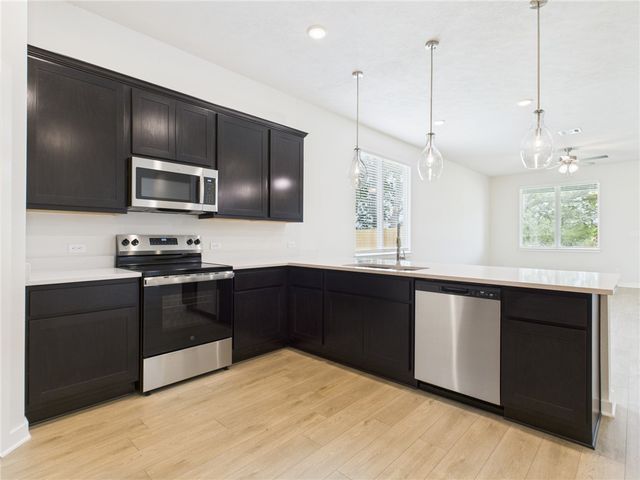1904 Viva Road, Bryan, TX 77807