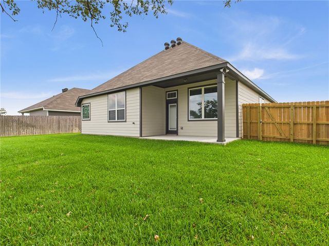 1904 Viva Road, Bryan, TX 77807