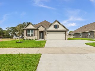 1904 Viva Road, Bryan, TX 77807