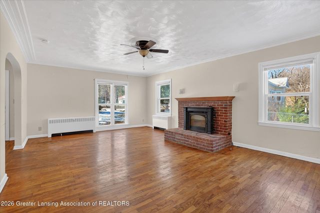 1611 River Terrace, East Lansing, MI 48823