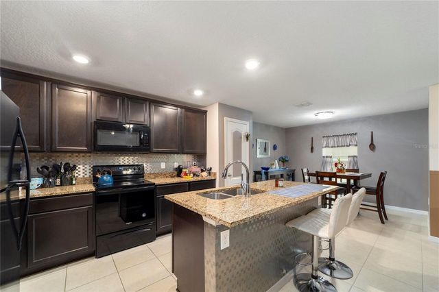 50 ULLIAN TRAIL, Palm Coast, FL 32164