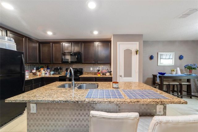 50 ULLIAN TRAIL, Palm Coast, FL 32164