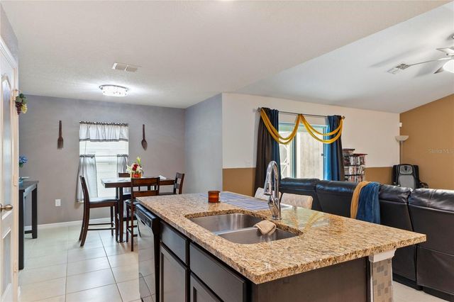 50 ULLIAN TRAIL, Palm Coast, FL 32164