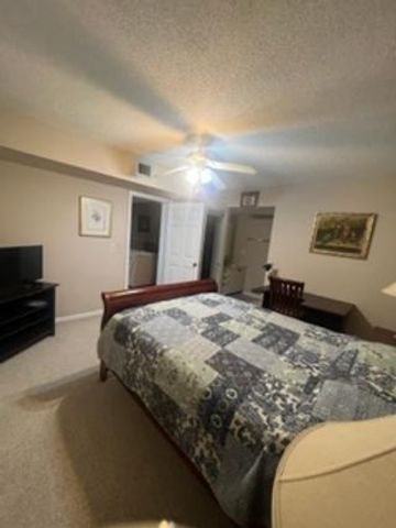 3826 Whitehall Drive 205, West Palm Beach, FL 33401