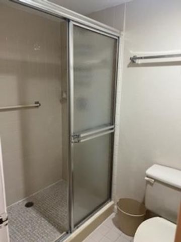 3826 Whitehall Drive 205, West Palm Beach, FL 33401