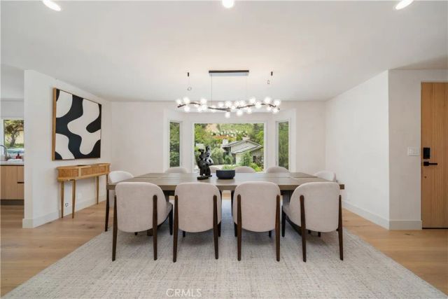 3240 Longridge Avenue, Sherman Oaks, CA 91423