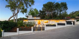 3240 Longridge Avenue, Sherman Oaks, CA 91423