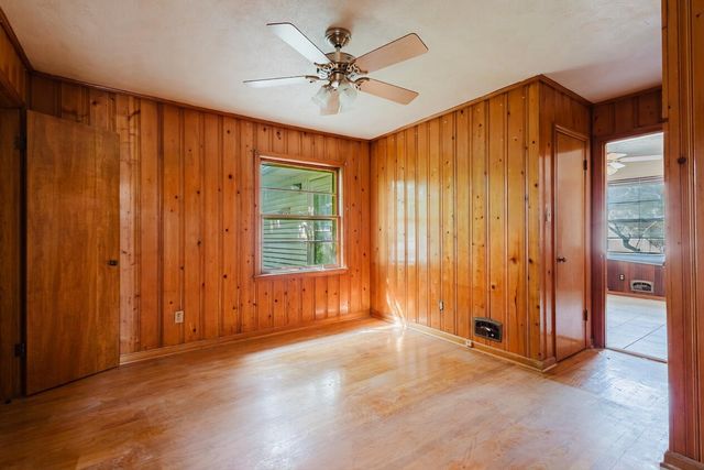 2108 Harrodsburg Road, Lexington, KY 40503