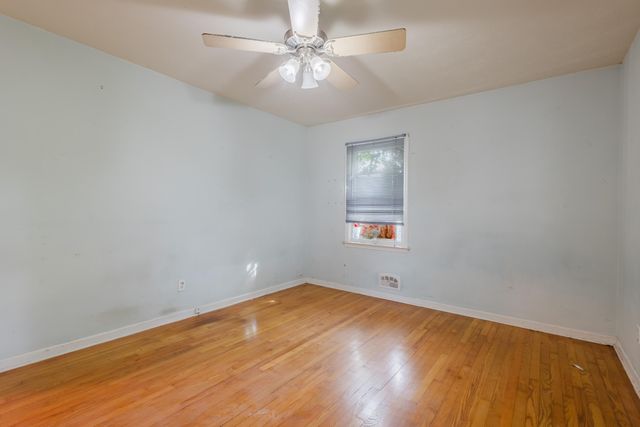 2108 Harrodsburg Road, Lexington, KY 40503