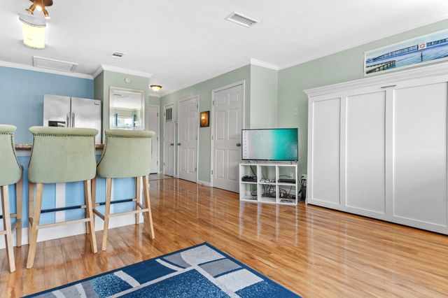 445 Gulf Shore Drive 206, Destin, FL 32541