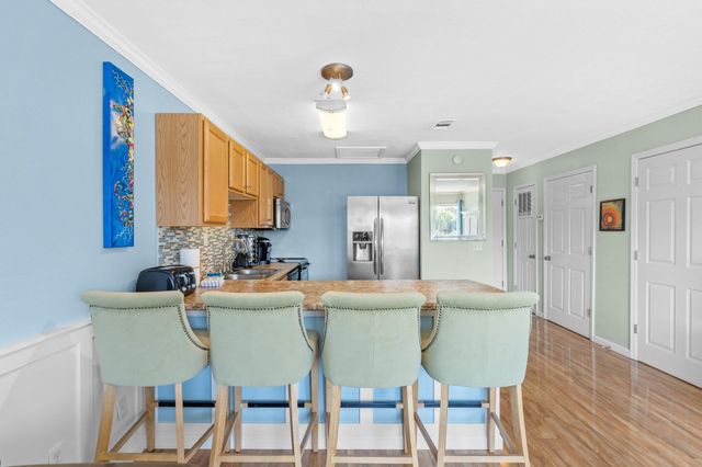 445 Gulf Shore Drive 206, Destin, FL 32541