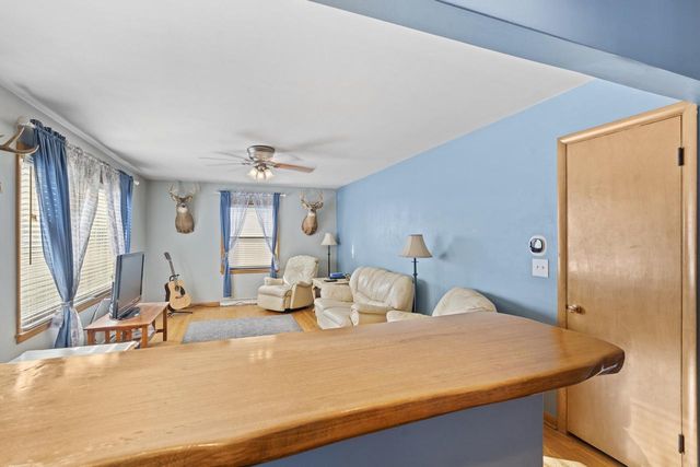 1924 Johnson AVENUE, Racine, WI 53402